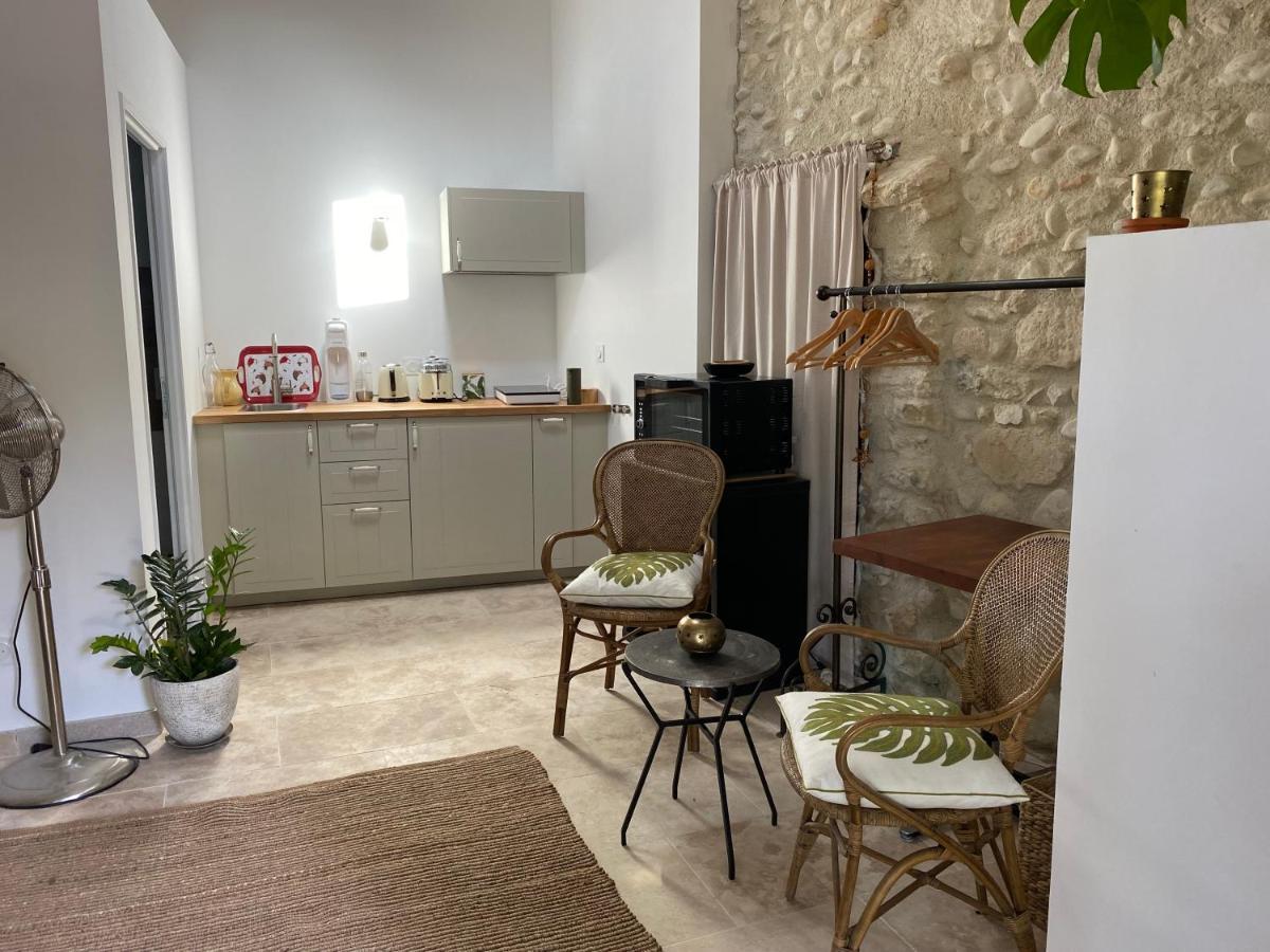 Otarkia Otel Villedieu  Dış mekan fotoğraf